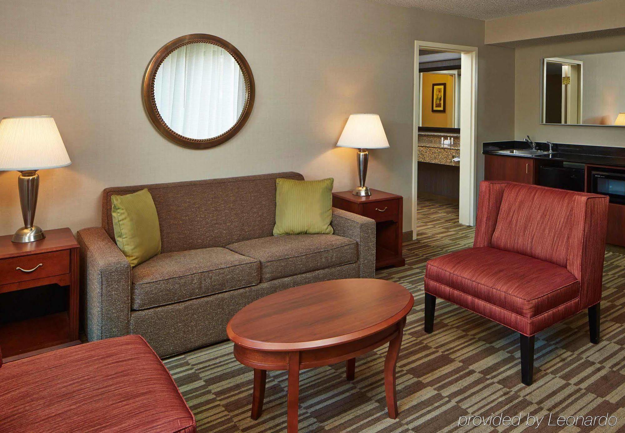 Courtyard Minneapolis St. Paul/Roseville Exterior photo